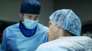 Смотреть на Лордфильм 2.0 Сериал Ординатор 2018