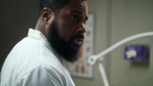 Смотреть на Лордфильм 2.0 Сериал Ординатор 2018